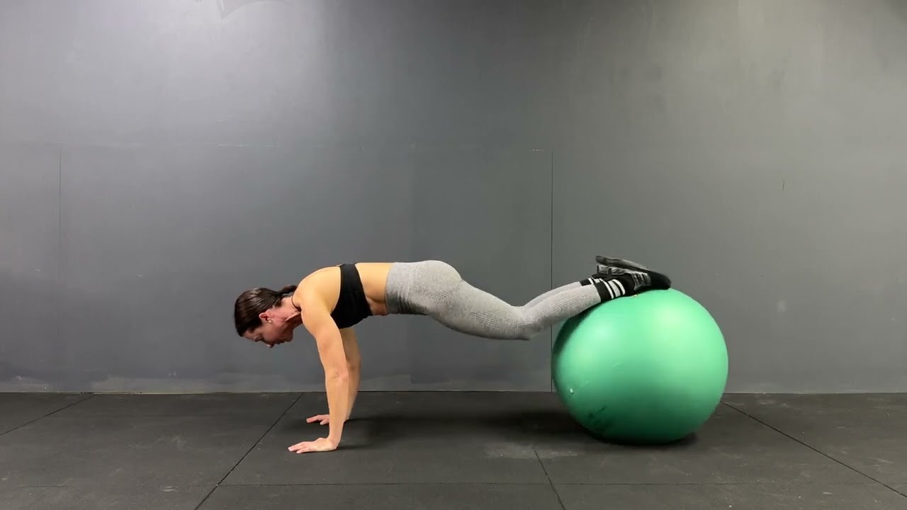 Swiss Ball Jack Knife - YouTube